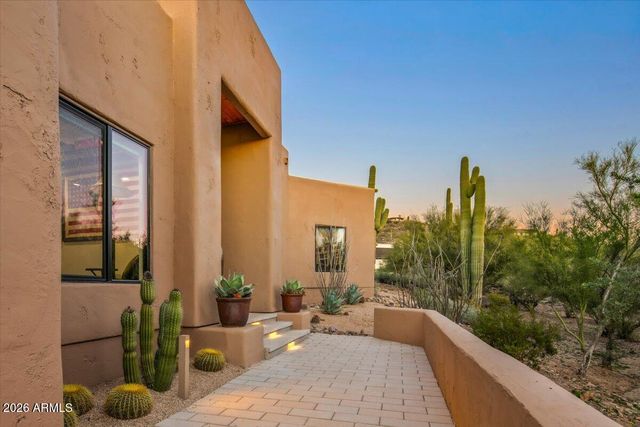 35007 N SUNSET Trail, Carefree, AZ 85377