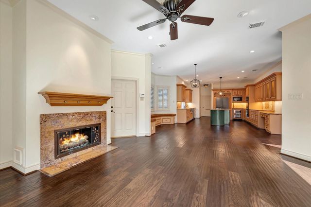 3706 Almond Creek Drive, Houston, TX 77059