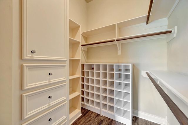 3706 Almond Creek Drive, Houston, TX 77059