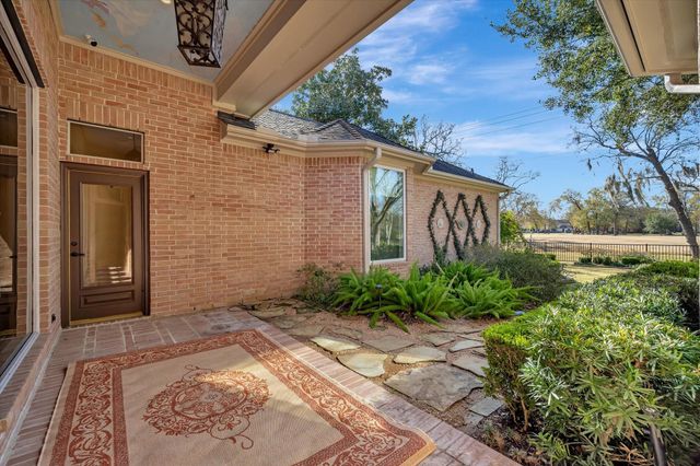 3706 Almond Creek Drive, Houston, TX 77059