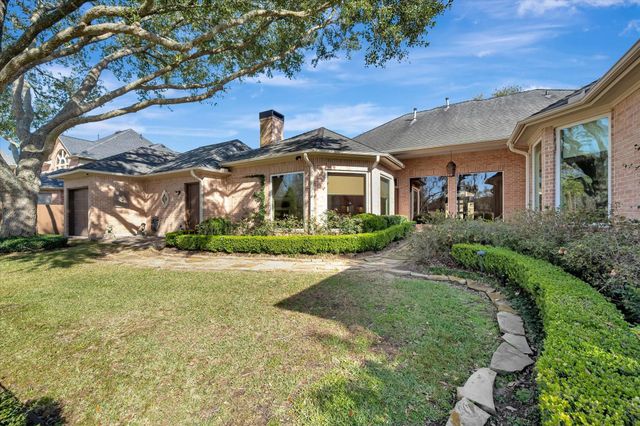 3706 Almond Creek Drive, Houston, TX 77059