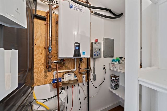 113 Bradford, Hanover, MA 02339