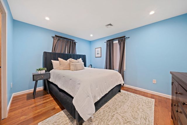 113 Bradford, Hanover, MA 02339