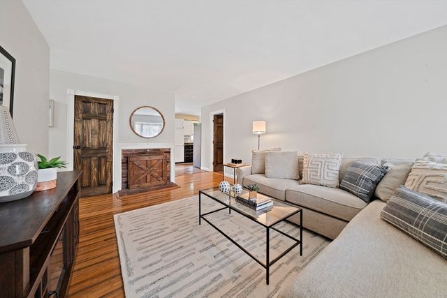 113 Bradford, Hanover, MA 02339