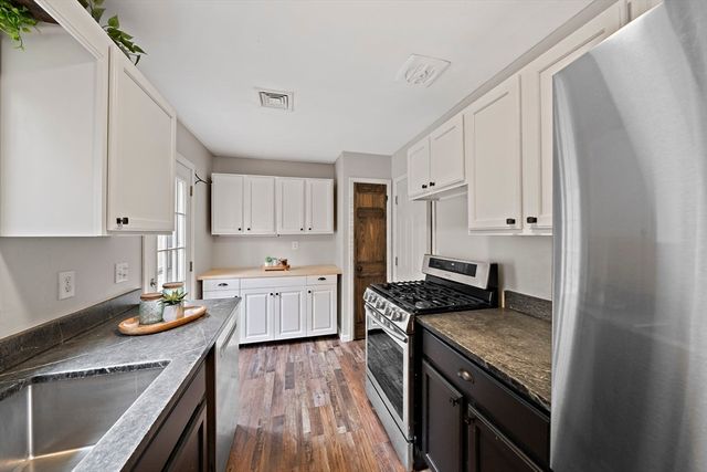 113 Bradford, Hanover, MA 02339