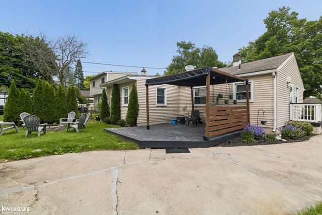 229 N Wilson Boulevard, Mt Clemens, MI 48043