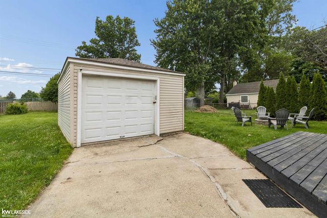 229 N Wilson Boulevard, Mt Clemens, MI 48043