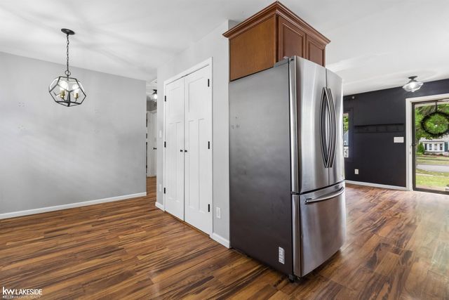 229 N Wilson Boulevard, Mt Clemens, MI 48043