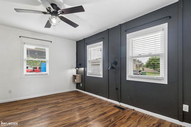 229 N Wilson Boulevard, Mt Clemens, MI 48043