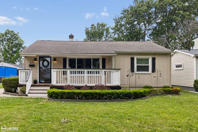 229 N Wilson Boulevard, Mt Clemens, MI 48043