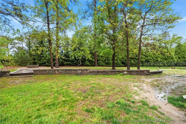 43 Skipping Pines Court, Spring Lake, NC 28390