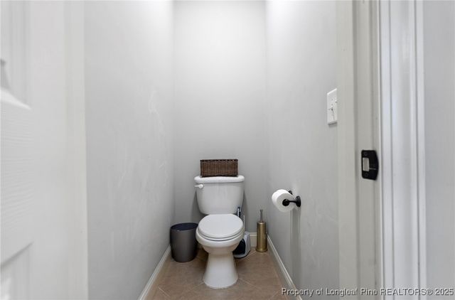 43 Skipping Pines Court, Spring Lake, NC 28390
