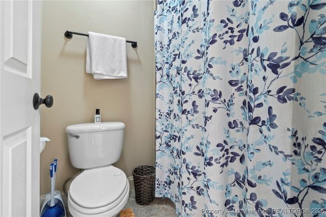 43 Skipping Pines Court, Spring Lake, NC 28390