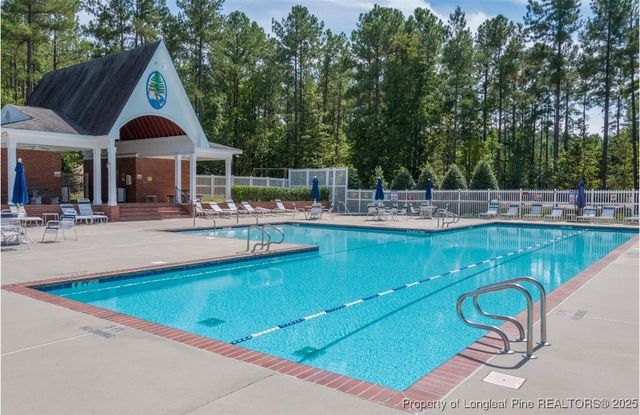 43 Skipping Pines Court, Spring Lake, NC 28390