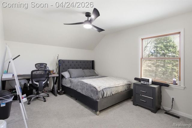 8488 Annette Avenue, Grosse Ile, MI 48138