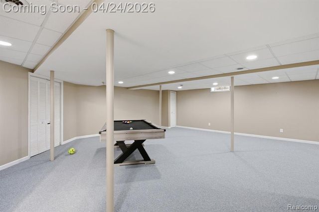 8488 Annette Avenue, Grosse Ile, MI 48138