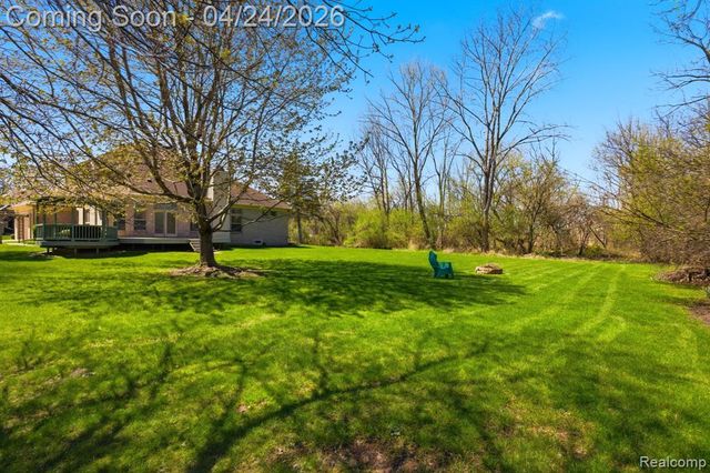 8488 Annette Avenue, Grosse Ile, MI 48138