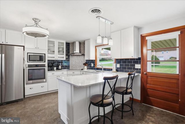630 CHARLES ST, Shippensburg, PA 17257