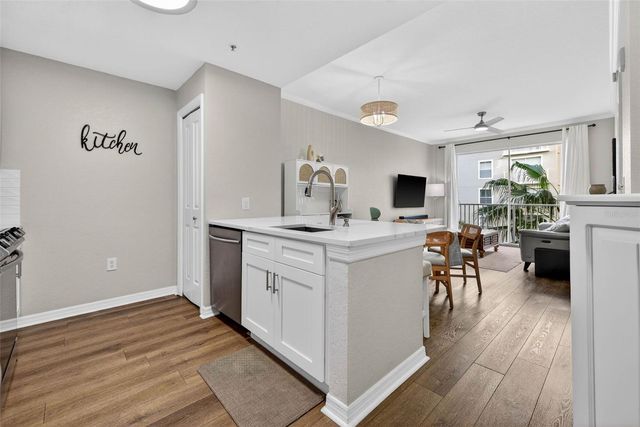 700 S HARBOUR ISLAND BOULEVARD 443, Tampa, FL 33602