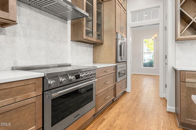 109 Glade Street, Chapel Hill, NC 27516