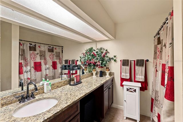 4631 N PINE HILLS ROAD 110, Orlando, FL 32808