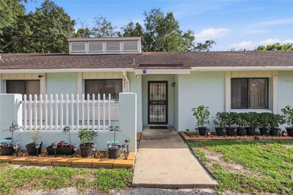Image 2 of property listing at 4631 N PINE HILLS ROAD 110, Orlando, FL 32808