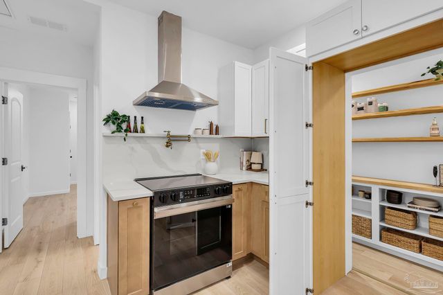 1613 E De Soto St, Pensacola, FL 32501