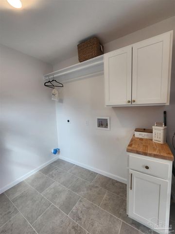 1613 E De Soto St, Pensacola, FL 32501