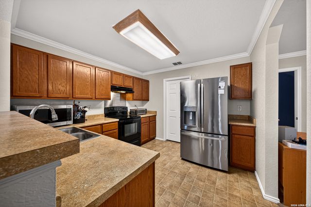 9403 Juniper Spg, San Antonio, TX 78254