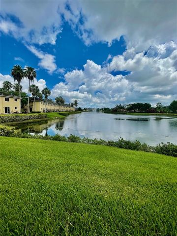 3415 NE 9th Dr 103, Homestead, FL 33033