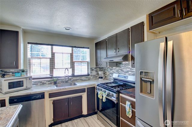 5219 101st Place NE, Marysville, WA 98270