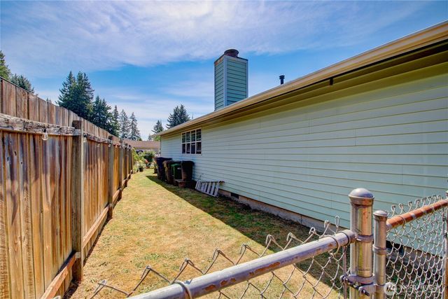 5219 101st Place NE, Marysville, WA 98270