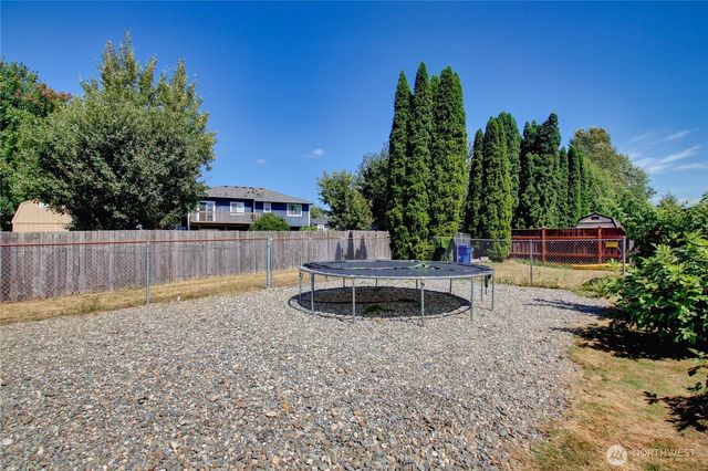 5219 101st Place NE, Marysville, WA 98270