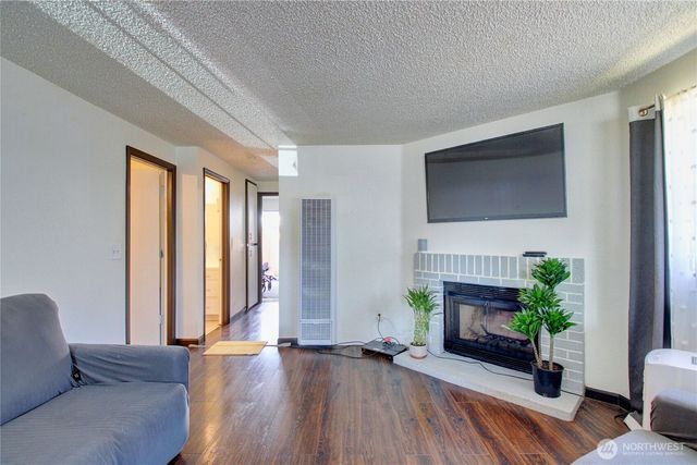 5219 101st Place NE, Marysville, WA 98270