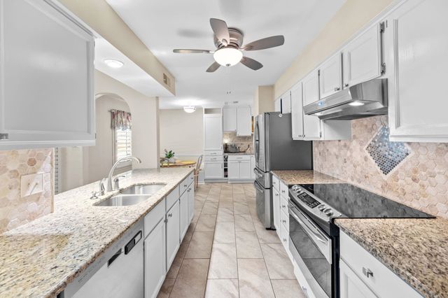 1911 ALLENBY RD, Germantown, TN 38139