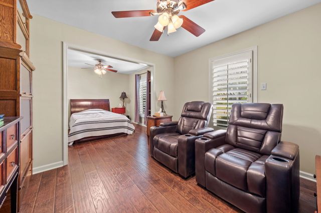 1911 ALLENBY RD, Germantown, TN 38139