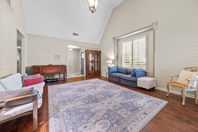 1911 ALLENBY RD, Germantown, TN 38139