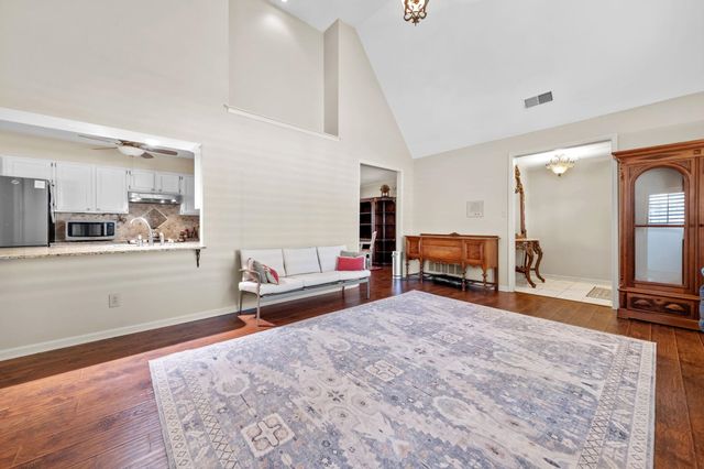 1911 ALLENBY RD, Germantown, TN 38139