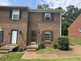 1019 Hammack Ct, Nashville, TN 37214