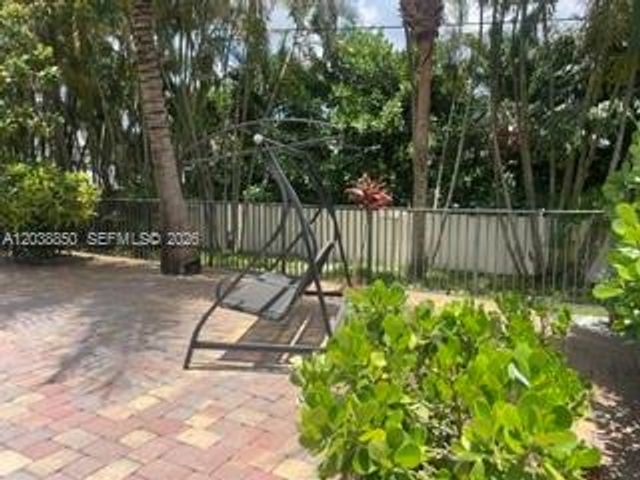 3837 Aspen Leaf Dr, Boynton Beach, FL 33436