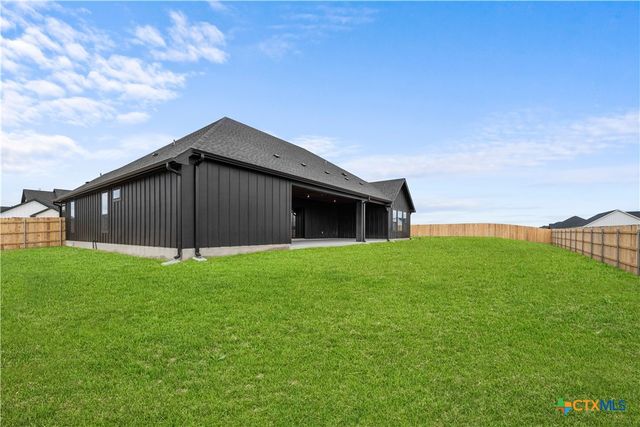 6750 King Mill Drive, Salado, TX 76571