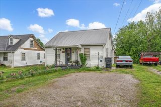 215 Towles Ave, Mcminnville, TN 37110