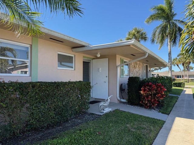2688 Dudley Drive E B, West Palm Beach, FL 33415