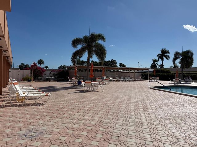 2688 Dudley Drive E B, West Palm Beach, FL 33415
