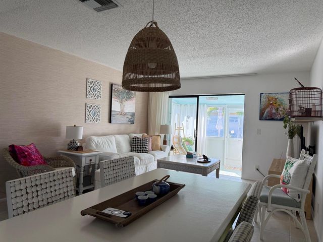 2688 Dudley Drive E B, West Palm Beach, FL 33415