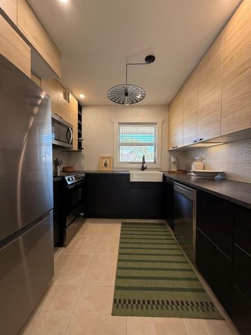 2688 Dudley Drive E B, West Palm Beach, FL 33415