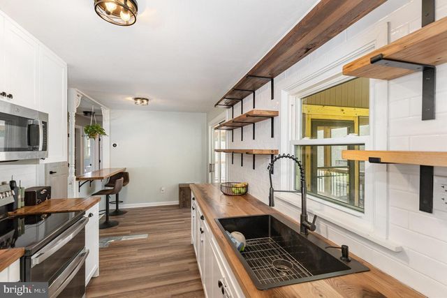 4211 IVORY LN, Fredericksburg, VA 22408