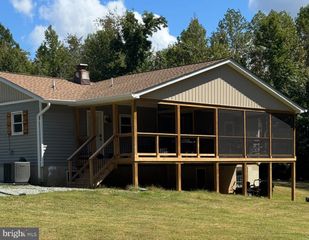 4211 IVORY LN, Fredericksburg, VA 22408