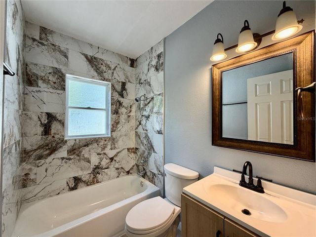 2533 48TH AVENUE N, St Petersburg, FL 33714