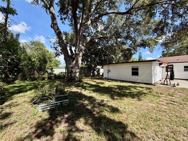 2533 48TH AVENUE N, St Petersburg, FL 33714